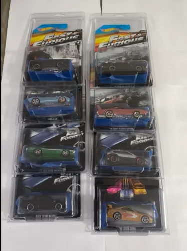 Set hot Wheels velozes e furiosos 8 miniaturas