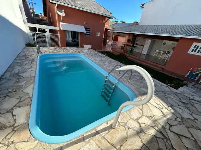 Imóvel para venda com 127 metros quadrados com 3 quartos em Vila Blanche - Cabo Frio - RJ