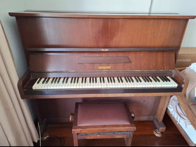 Piano Niendorf