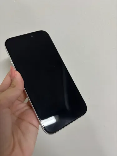 Iphone 16 - SEMINOVO - SEM MARCAS