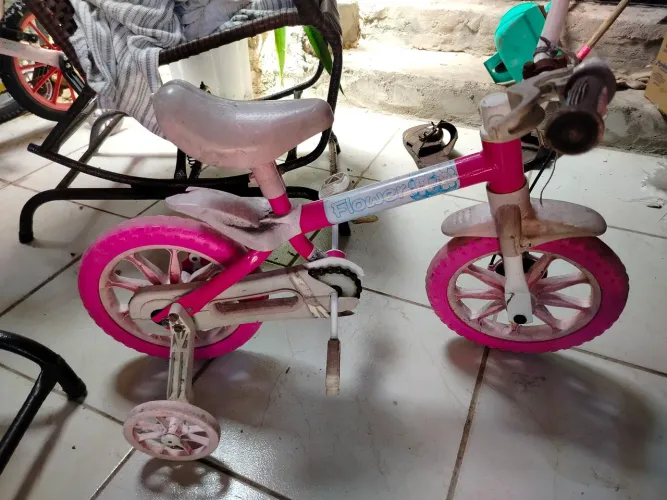 Bicicleta infantil feminina