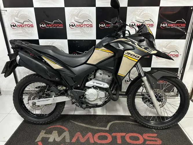XRE 300 ADVENTURE 2023 @hmmotoss_