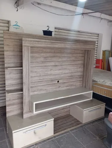 rack grande com painel imbutido