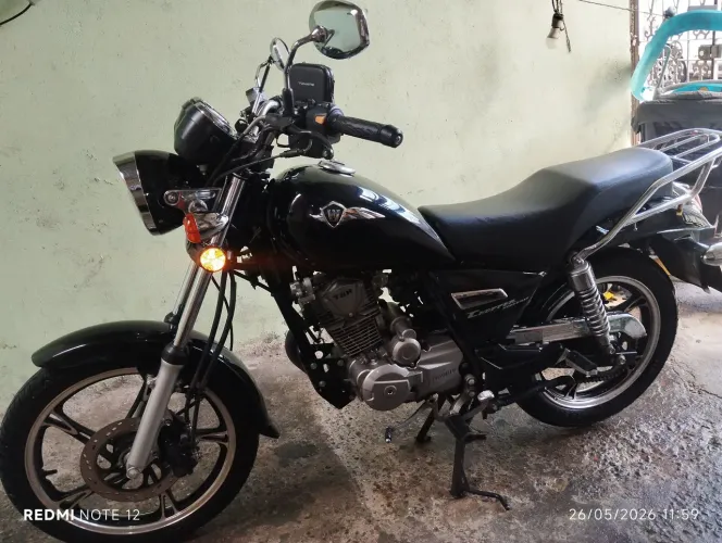 Chopper road 150, baixa quilometragem, único dono