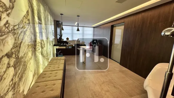 Conjunto comercial com 200 m² Disponível para locação ou venda, no Bairro Cerqueira Cesar