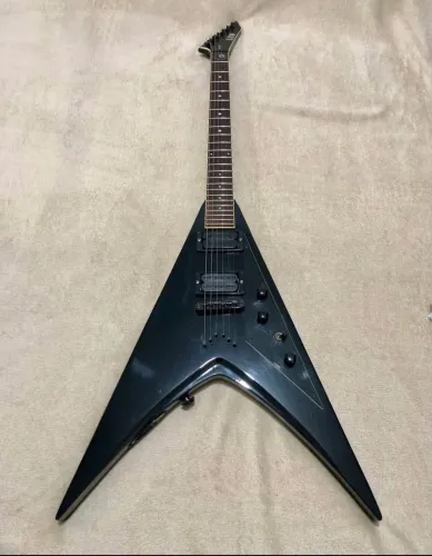 PRECO CAIU - LTD DV-200 Signature Dave Mustaine - RARÍSSIMA - ESTADO DE NOVA