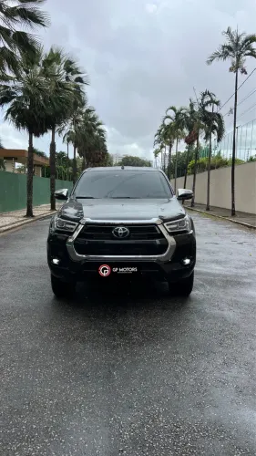 Toyota Hilux CD SRX 4X4 2.8 TDI 16V Diesel Aut. 2023