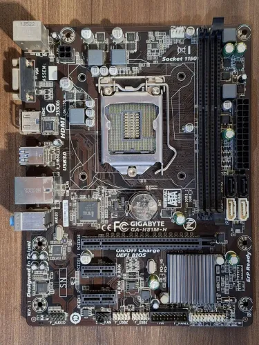 Placa-mãe Gigabyte LGA 1150