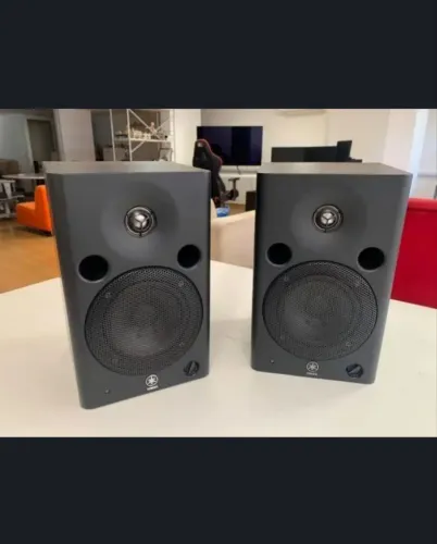 Monitor de áudio Yamaha msp5 ativas par