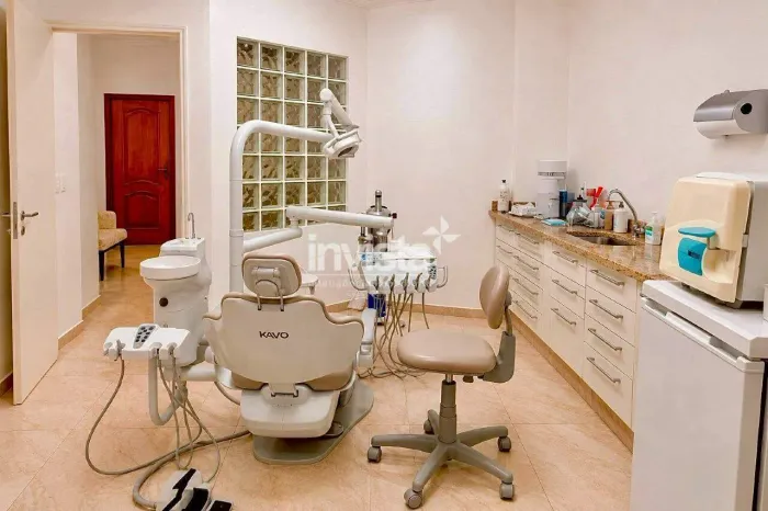 Sala Comercial à venda no bairro Embaré