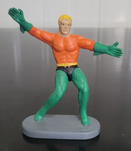 Boneco Aquaman Pintado DC Herois Gulliver Relançamento Estrela 2025