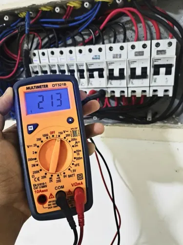ELETRICISTA / TÉCNICO EM ELÉTRICA!! RESIDENCIAL, COMERCIAL E INDUSTRIAL!!