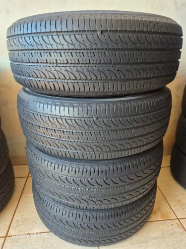 Pneu 245/65 R17