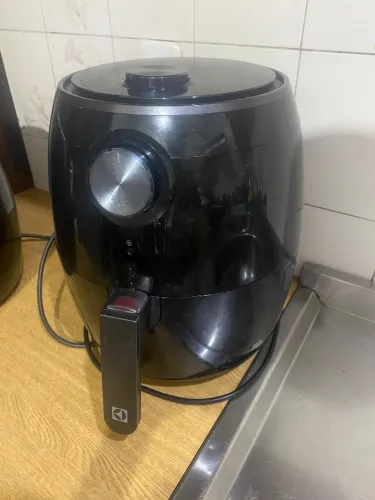 AIR FRYER