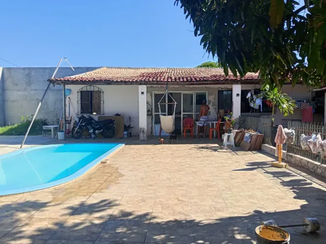 Vendo casa com piscina ao lado do sítio Terêncio 