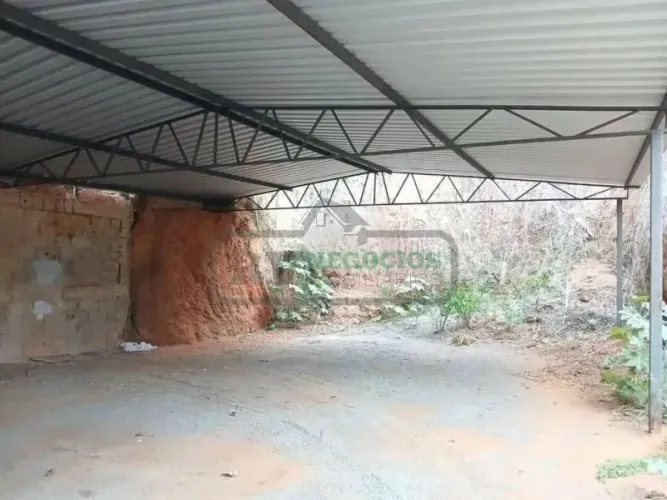 GF- Excelente oportunidade no Nova Era, terreno com um Galpão apenas 160 mil