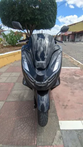 PCX ano 2023 modelo 2024