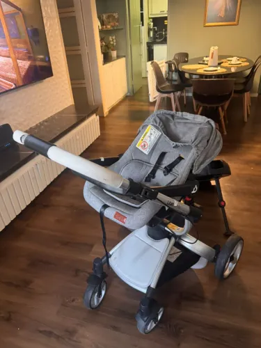 Carrinho de Bebê Litet Candy Travel System + Moisés + Bebê Conforto + Base Isofix