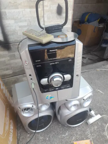 Som Panasonic ótimo estado com controle