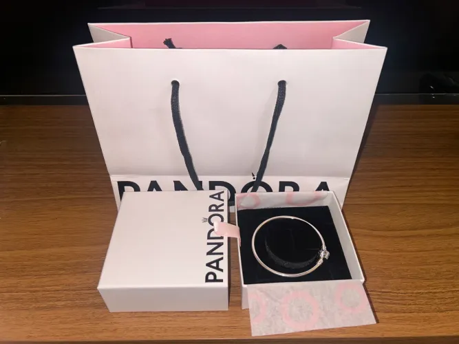 Bracelete Pandora Novo na caixa