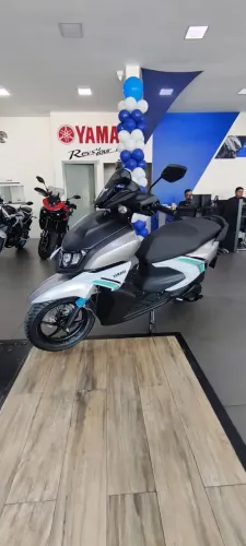 Yamaha ZR Hybrid Connected 2027