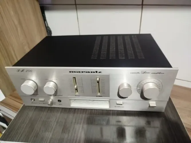 Marantz PM-200 Amplificador