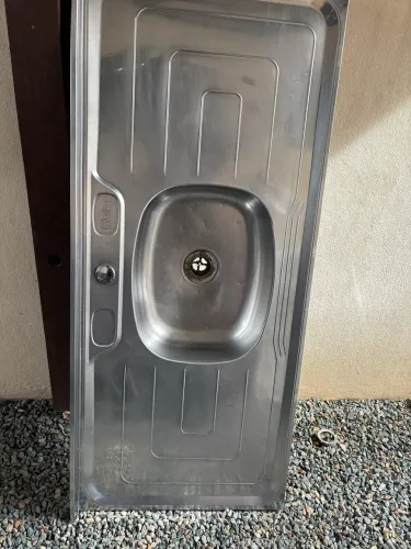 Pia Inox