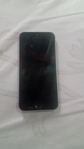 Celular iPhone se5