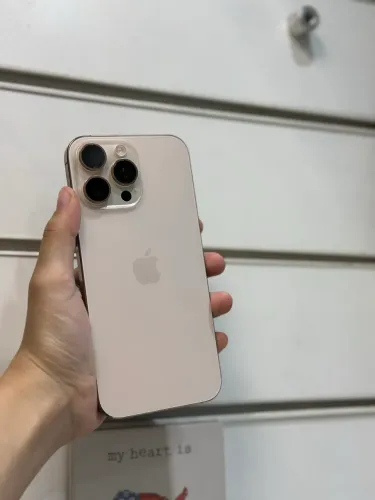 iPhone 16 Pro Max 256Gb / Garantia / Loja física