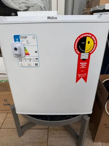 Frigobar Philco PFG50B 47L 127V - Estado de Novo