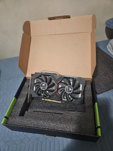 Placa de vídeo Colorful GTX 1660 Super 6GB GDDR6