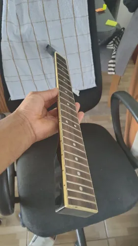 Braço de guitarra
