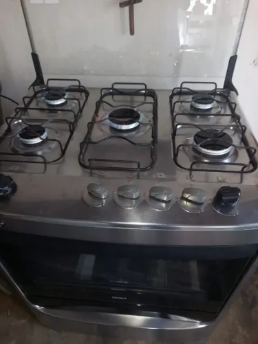 Fogão de 5 bocas