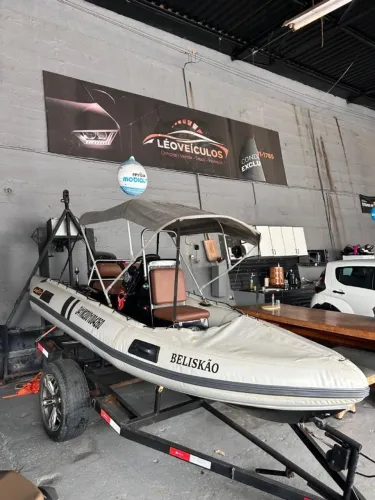 VENDO bote inflavel zefir