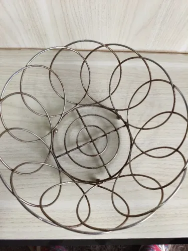 Fruteira Antiga Ornamental em Aço Cromado item de coleção Vintage lindo.
