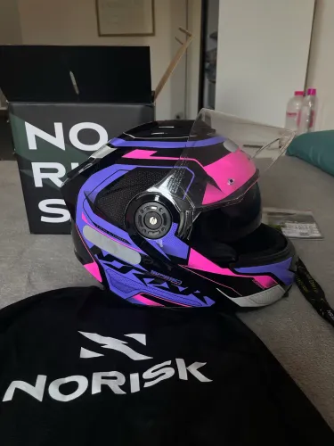 Capacete NORISK route ff345 speedmax roxo com viseira