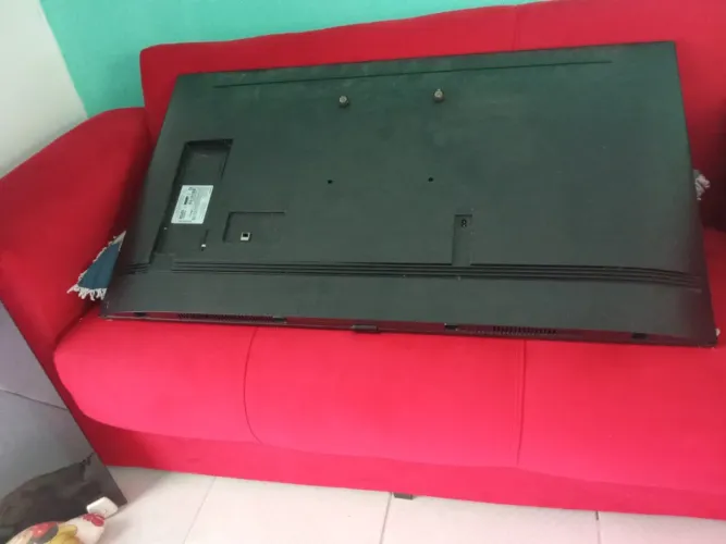 TV Samsung 50? 4K UHD com defeito na placa - para conserto