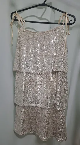 Vestido Curto de Paetê PP com Babados - C&A