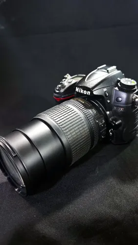 Kit câmera nikon D7000 + Lente 18-105 VR