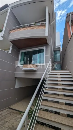 Sobrado à venda com 4 quartos em Mirandópolis, São Paulo