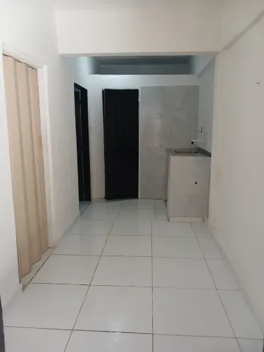 Alugo Apartamento reformado Educandos 1.100,00