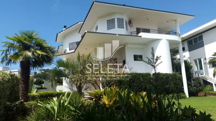 BELÍSSIMO SOBRADO PARA VENDA, CONDOMÍNIO LAGO DOURADO CASCAVEL PR.