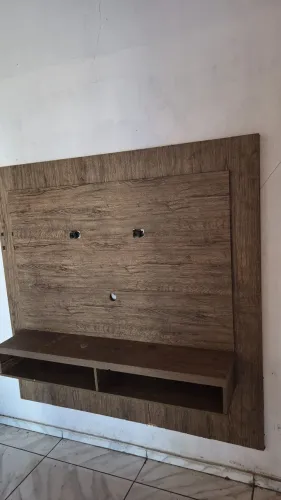 Vendo painel madeira comporta até TV de 50"