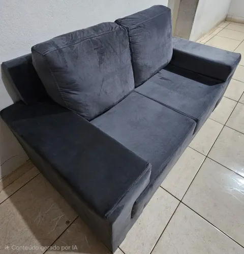 2 Sofás muito novos