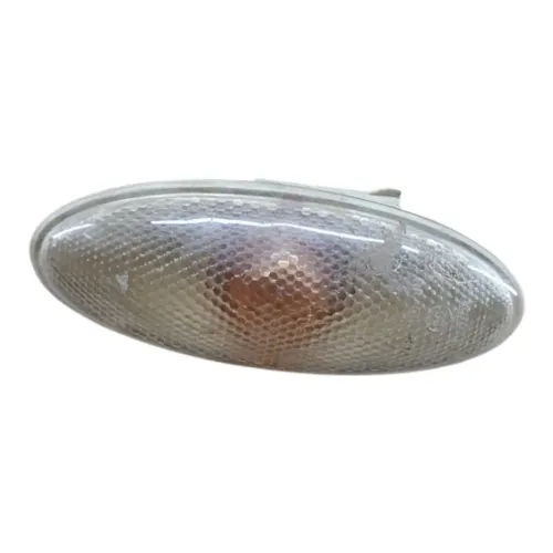 Lanterna Luz Seta Paralama Toyota Etios 2014