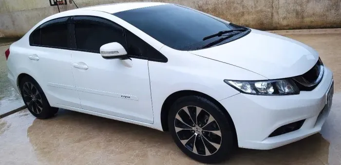 Honda Civic Sedan LXR 2.0 Flexone 16V Aut. 4P 2016