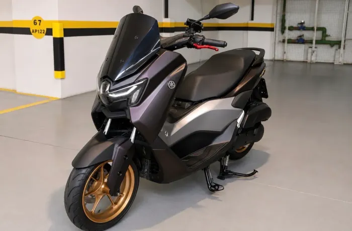 YAMAHA NMAX CONNECTED 160 ABS 2025 - APENAS 1.650 KM - ESTADO DE ZERO KM