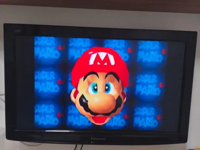 Televisão LCD Panasonic Viera 32 polegadas com controle - Funcionando perfeitamente!