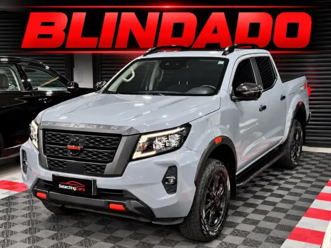 Nissan Frontier Pro4x CD 4X4 2.3 Bi-TB Die. AUT 2023