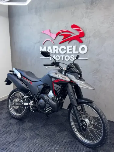 YAMAHA XTZ 250 LANDER CONNECTED 2025